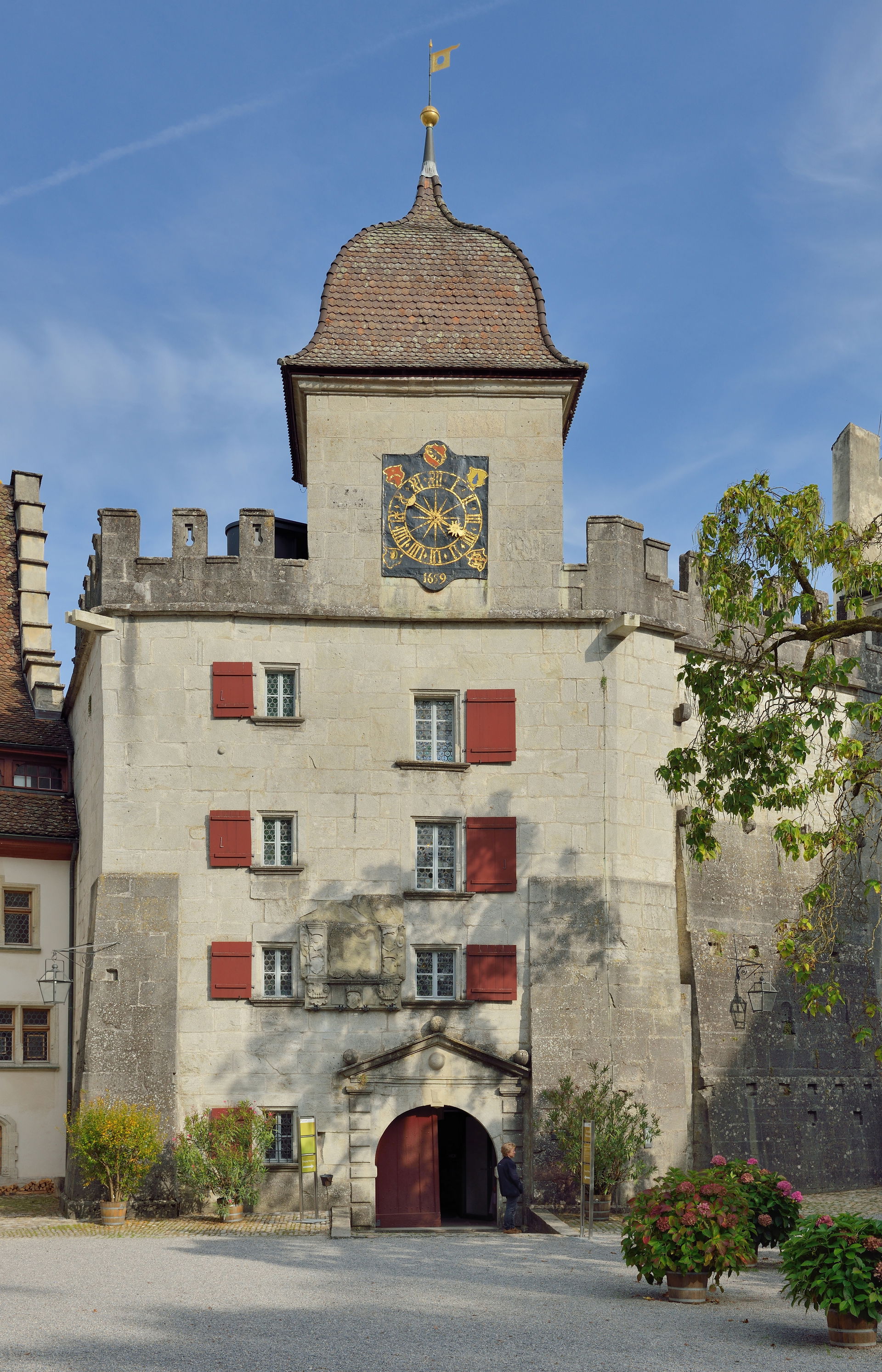 Lenzburg Castle, Ostbastion