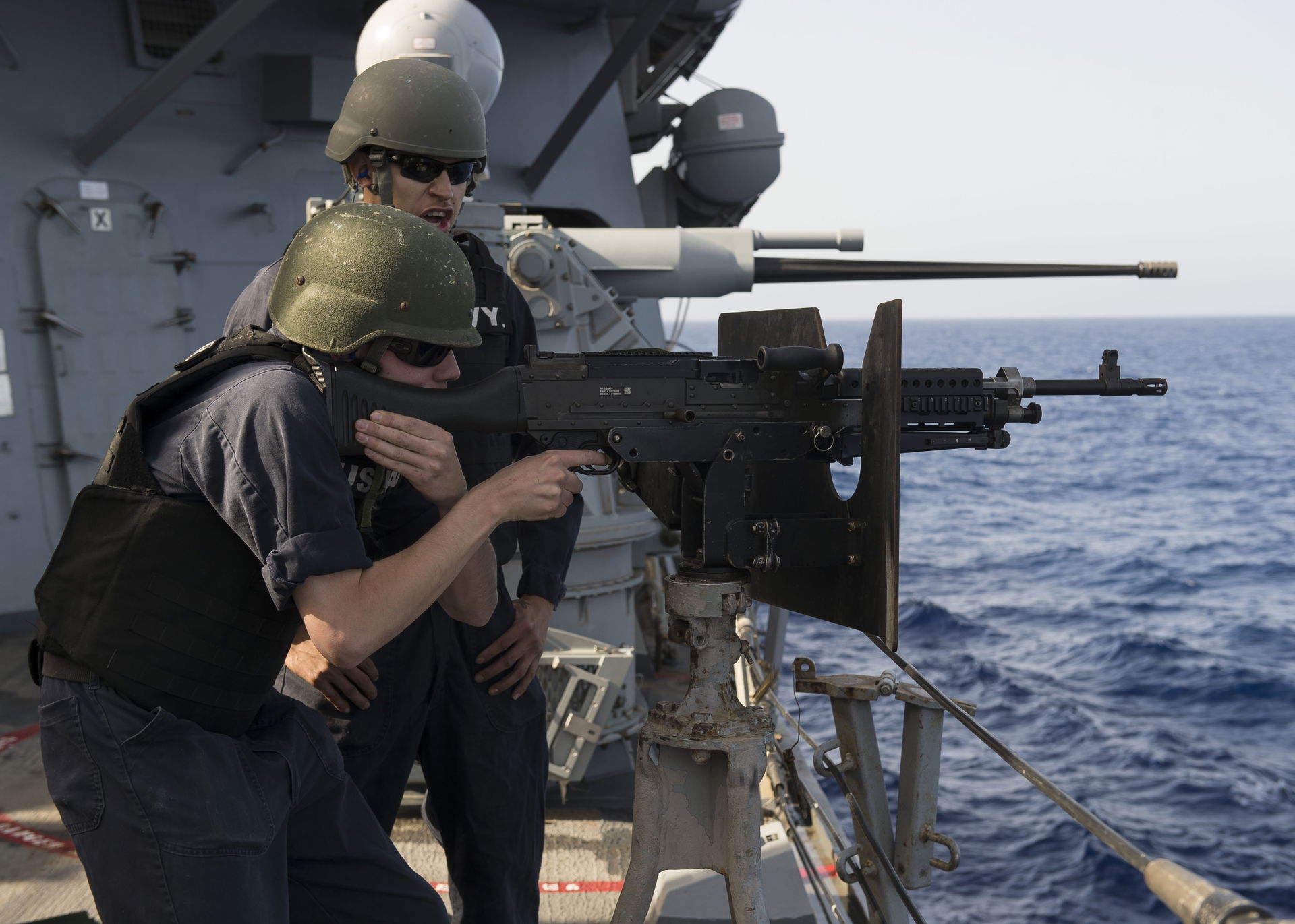 160425-N-FQ994-091 MEDITERRANEAN SEA (April 25, 2016) Gunner's …