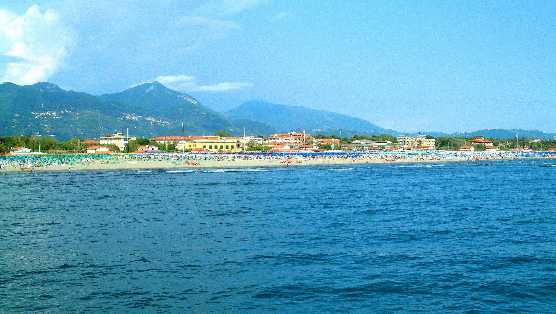 Forte dei Marmi view 4