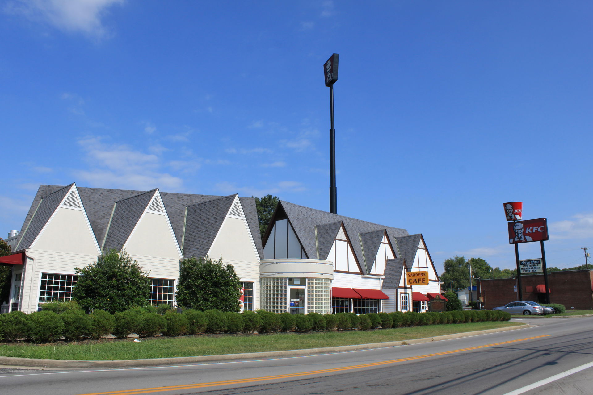 Kentucky Fried Chicken Restaurant and Museum, 688 Us Hwy 25 W, …