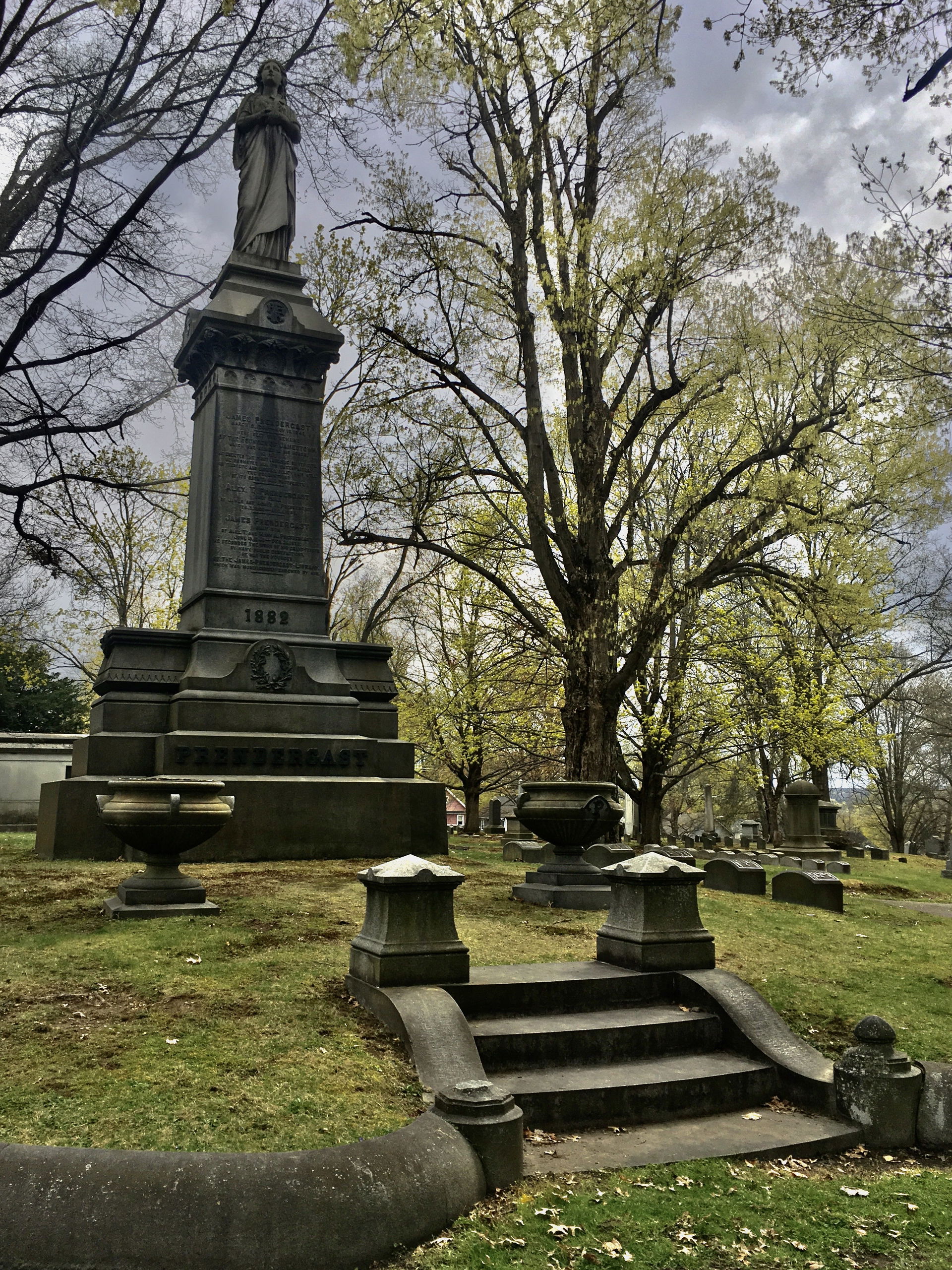 The gravesite of James Prendergast (1764-1846) at Lakeview Ceme…