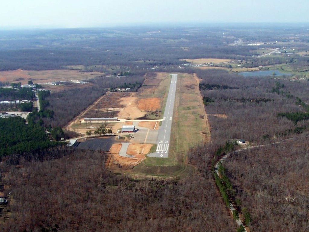 Sharp County Regional Airport, Ash Flat, Sharp County, Arkansas