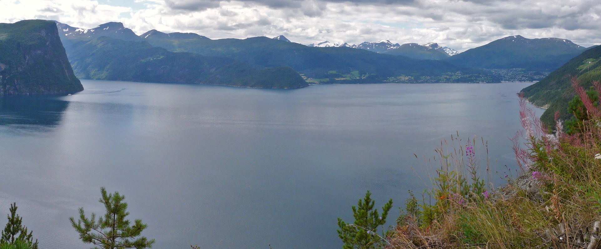 A view to Storfjorden to the south and west as seen from Riksve…