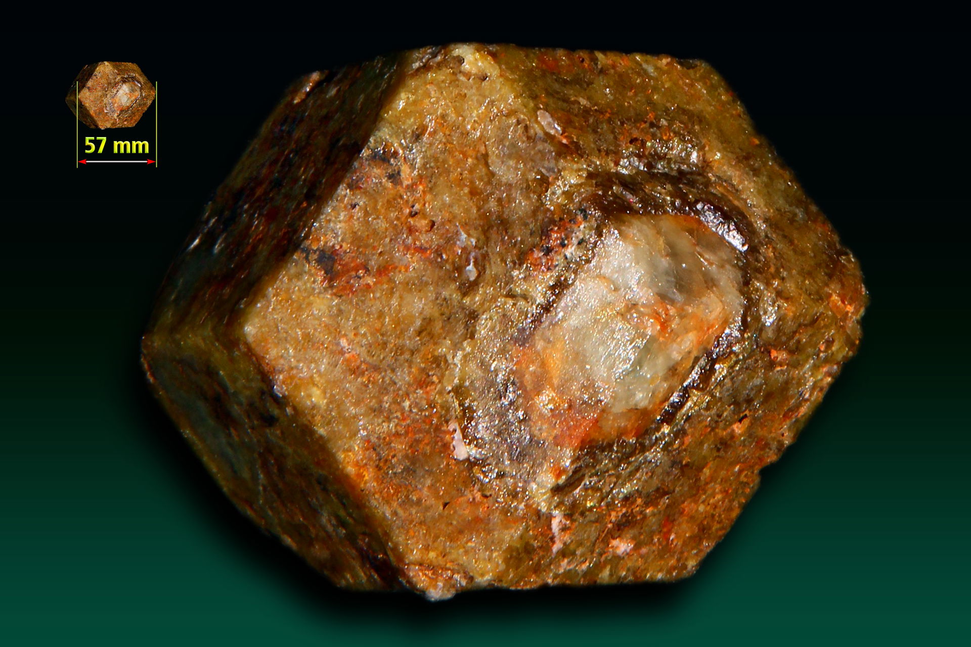 Granat\t, grossular - Nioro du Sahel Circle, Kayes Region, Mali.