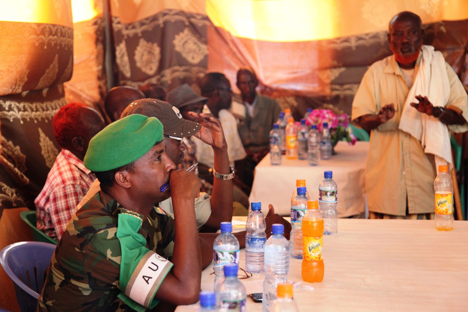 AMISOM sector 3 commander meets elders in Hudurcapital city of …