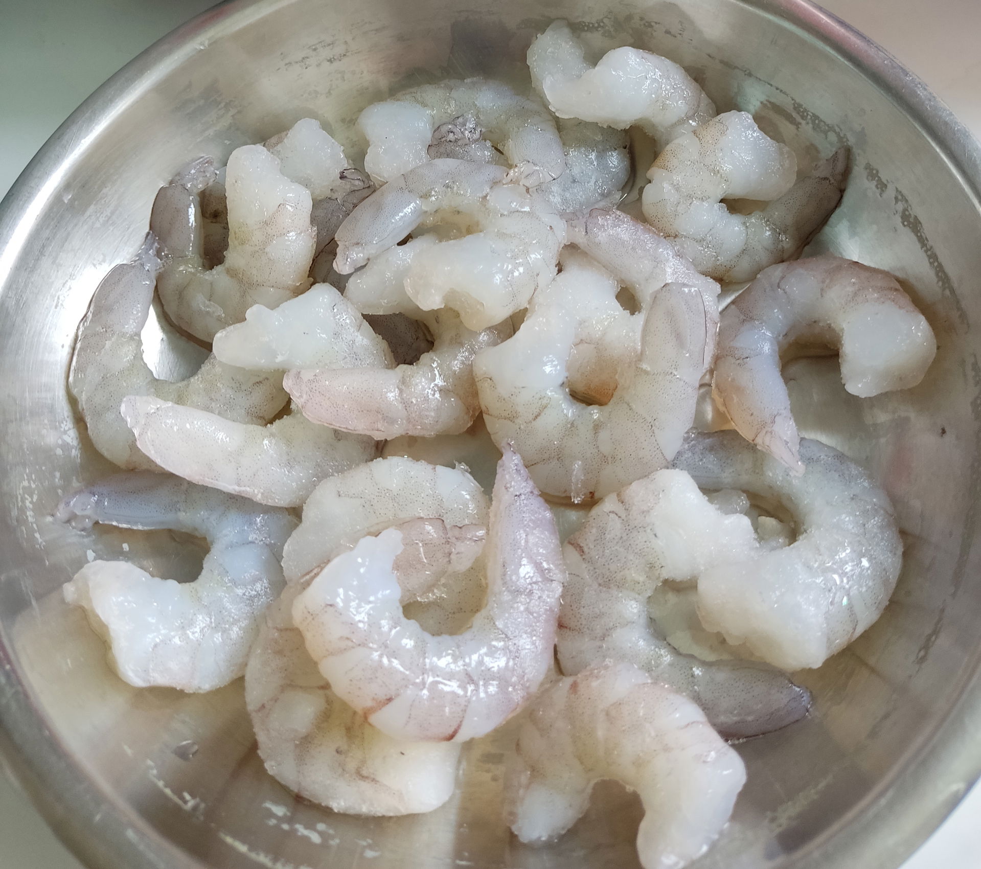 Cropped version of File:HK food 急凍 frozen food 蝦仁 peeled prawn …