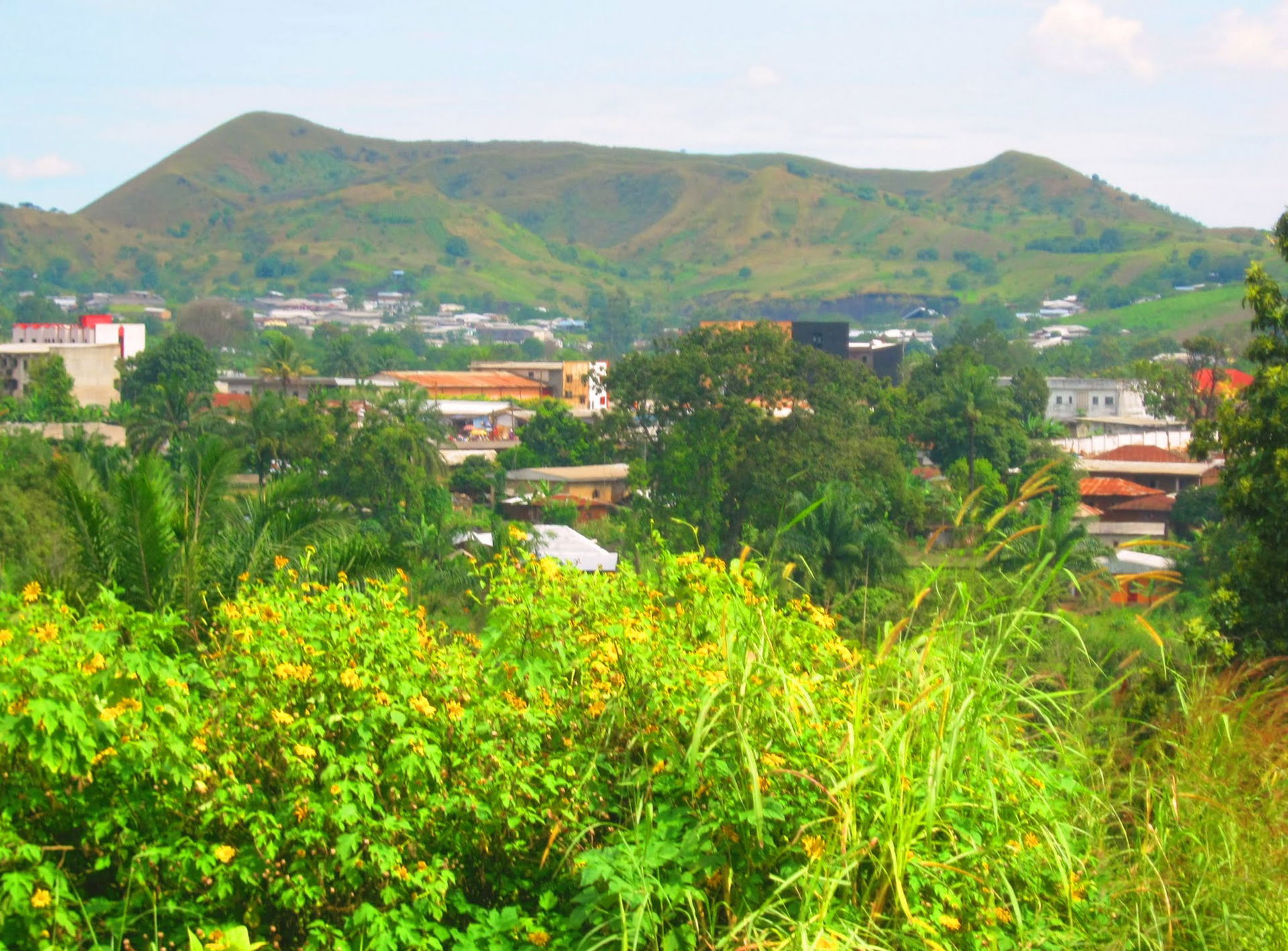 Une vue de la ville de Foumbot, Ouest du Cameroun