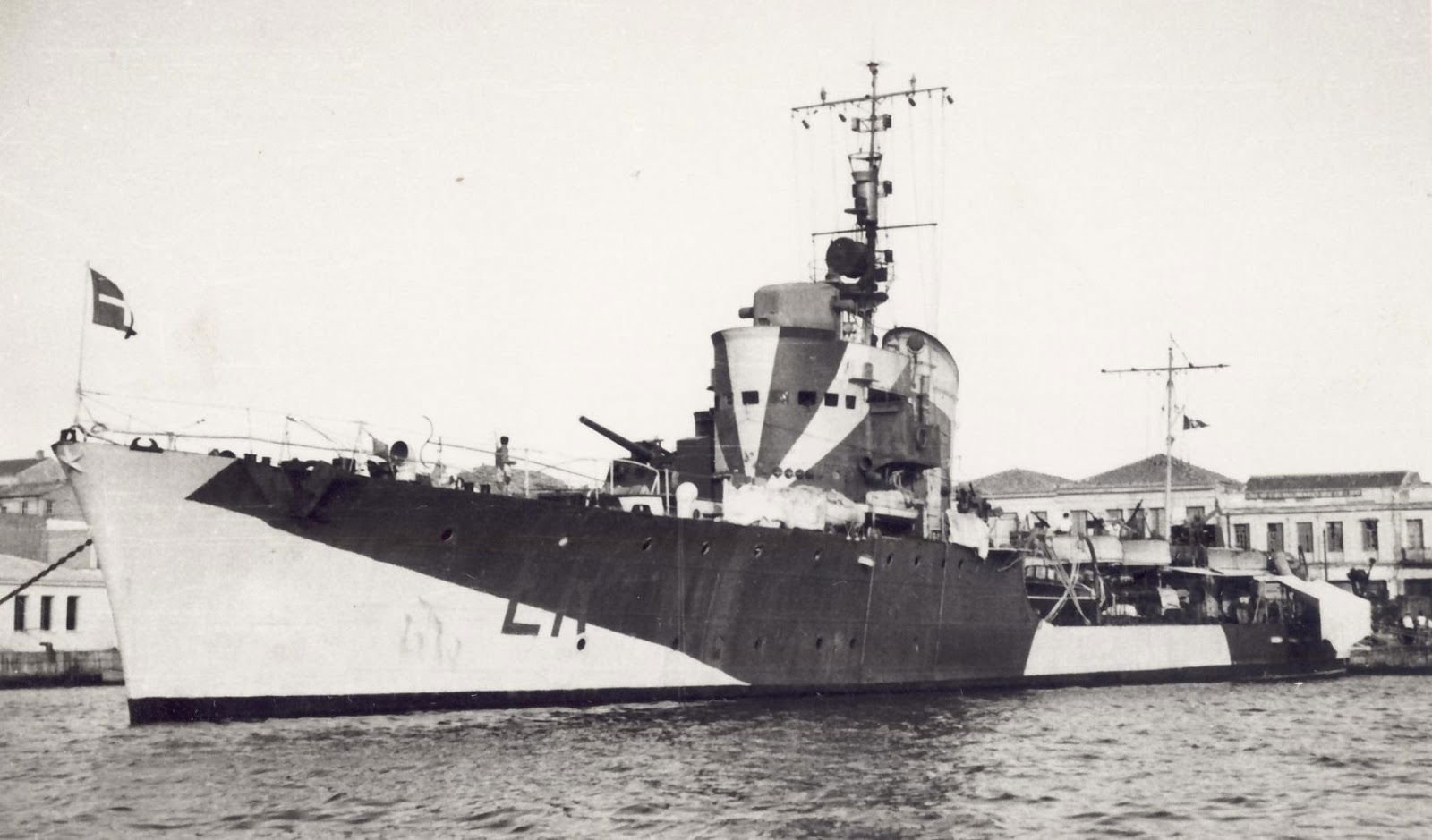 La Torpediniera Lira nel 1942 (Coll. Aldo Fraccaroli via Carlo …