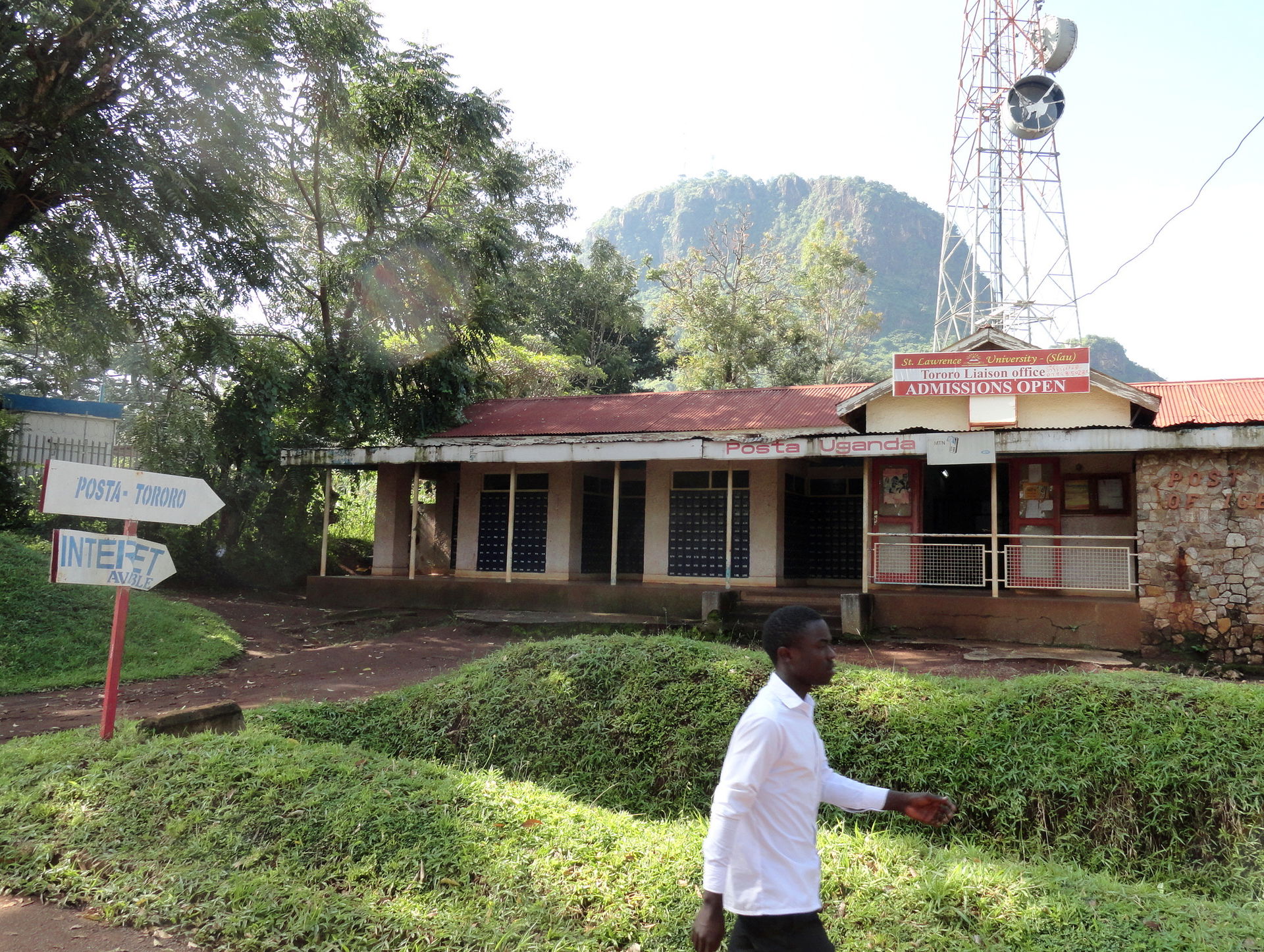 Tororo Post Office with Tororo Rock in background November 2019