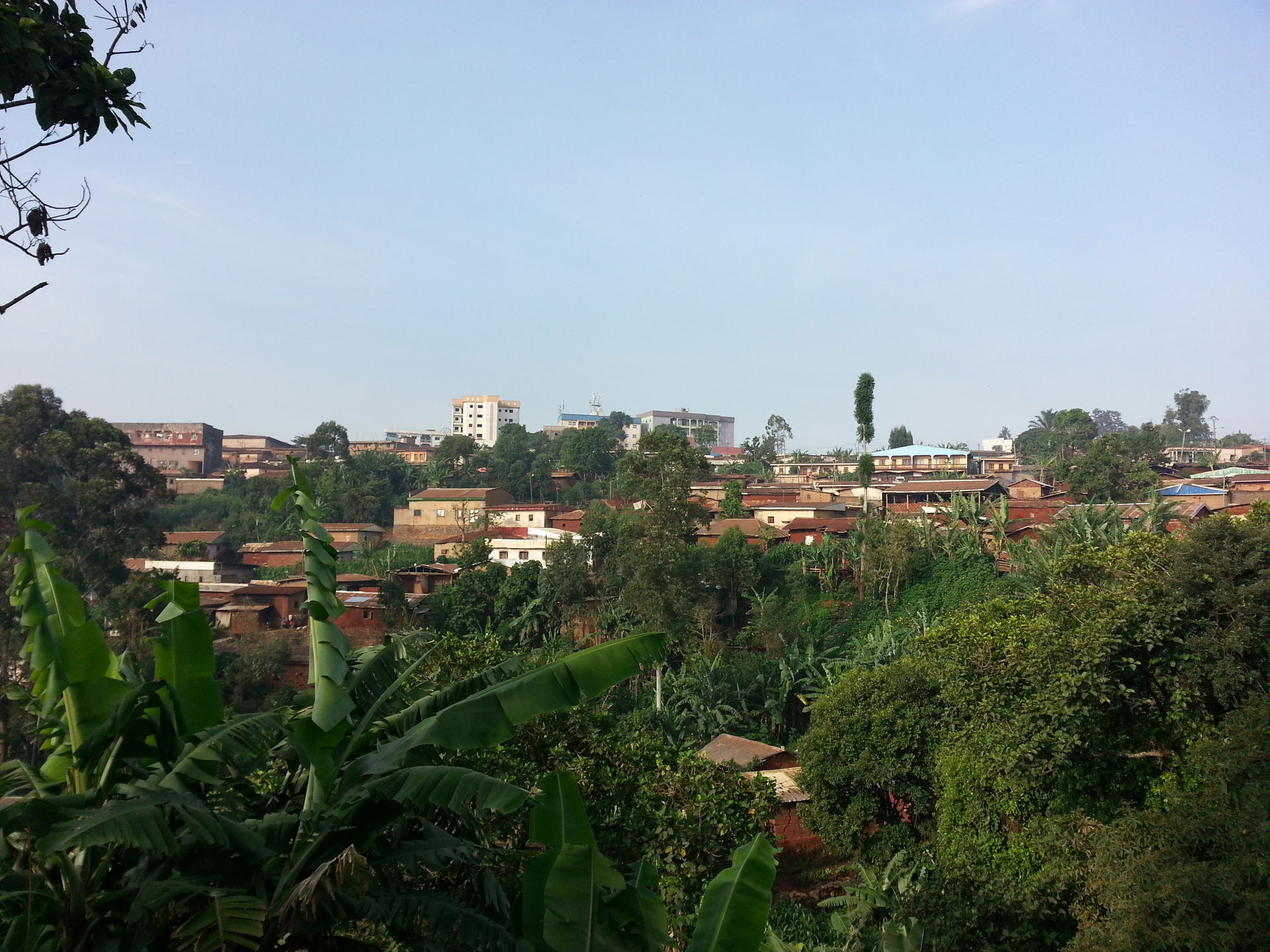 Mbouda vue de 24 esacliers