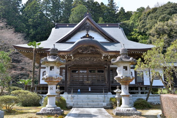 Kasama