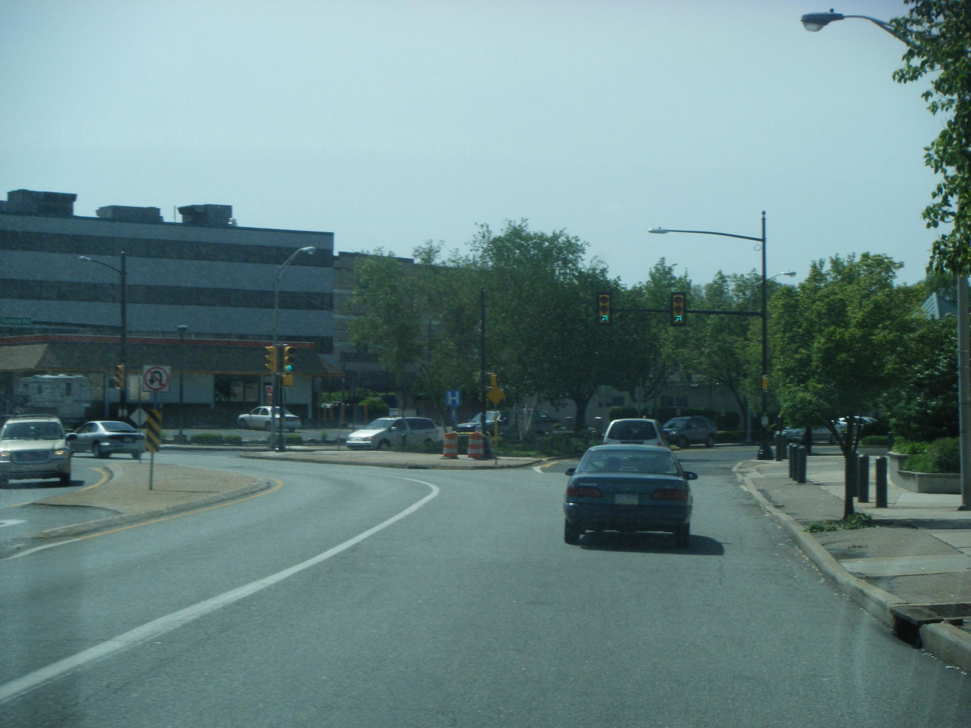 Southbound Pennsylvania Route 611 (Easton Road) in the center o…