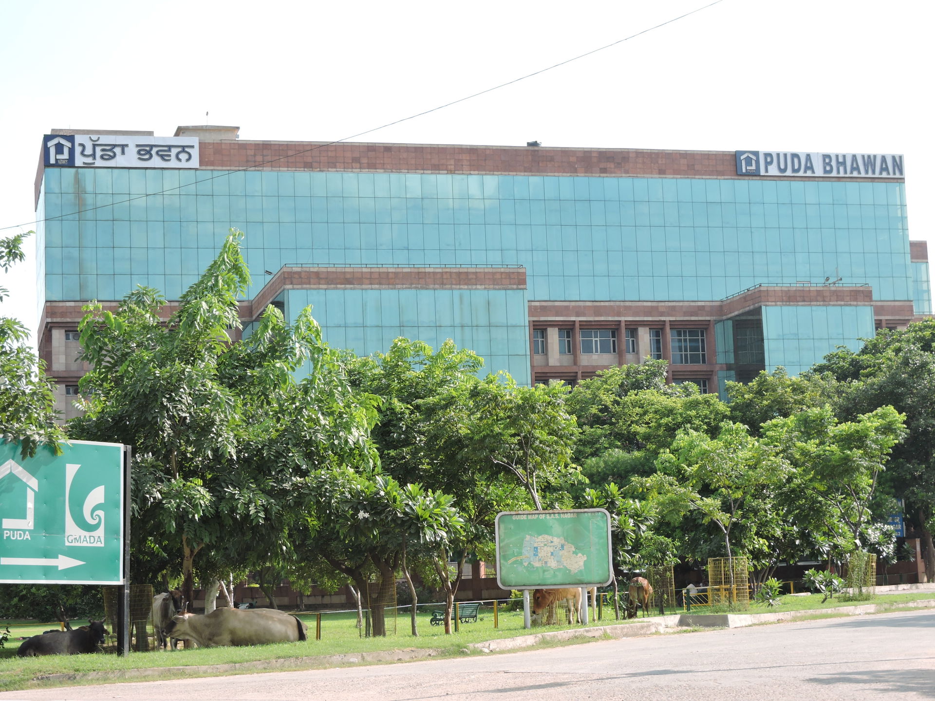 PUDA Bhawan Sahibzada Ajit Singh Nagar ,Punjab 04