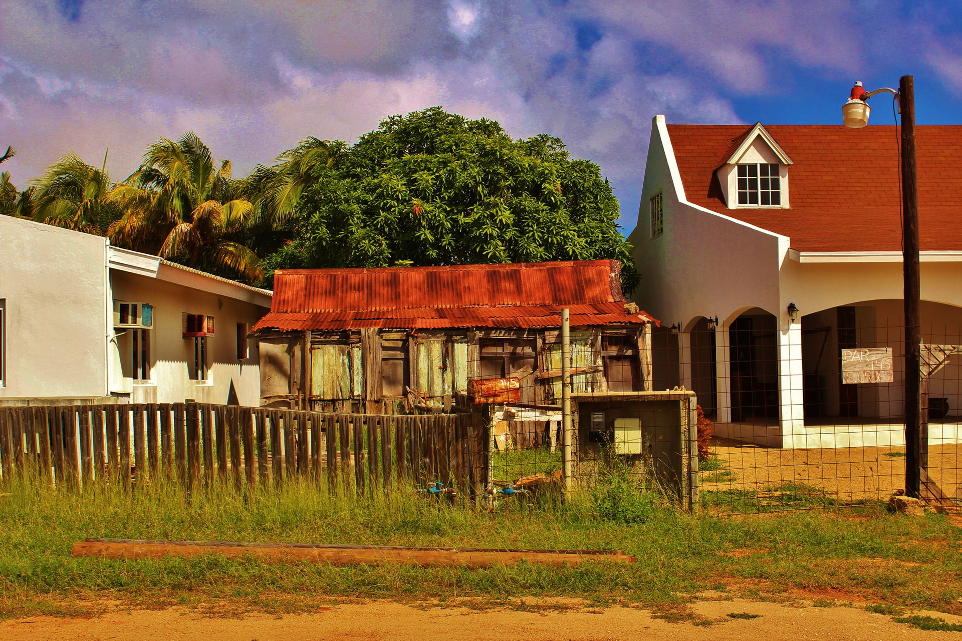 Little wooden house in Paradera, Aruba