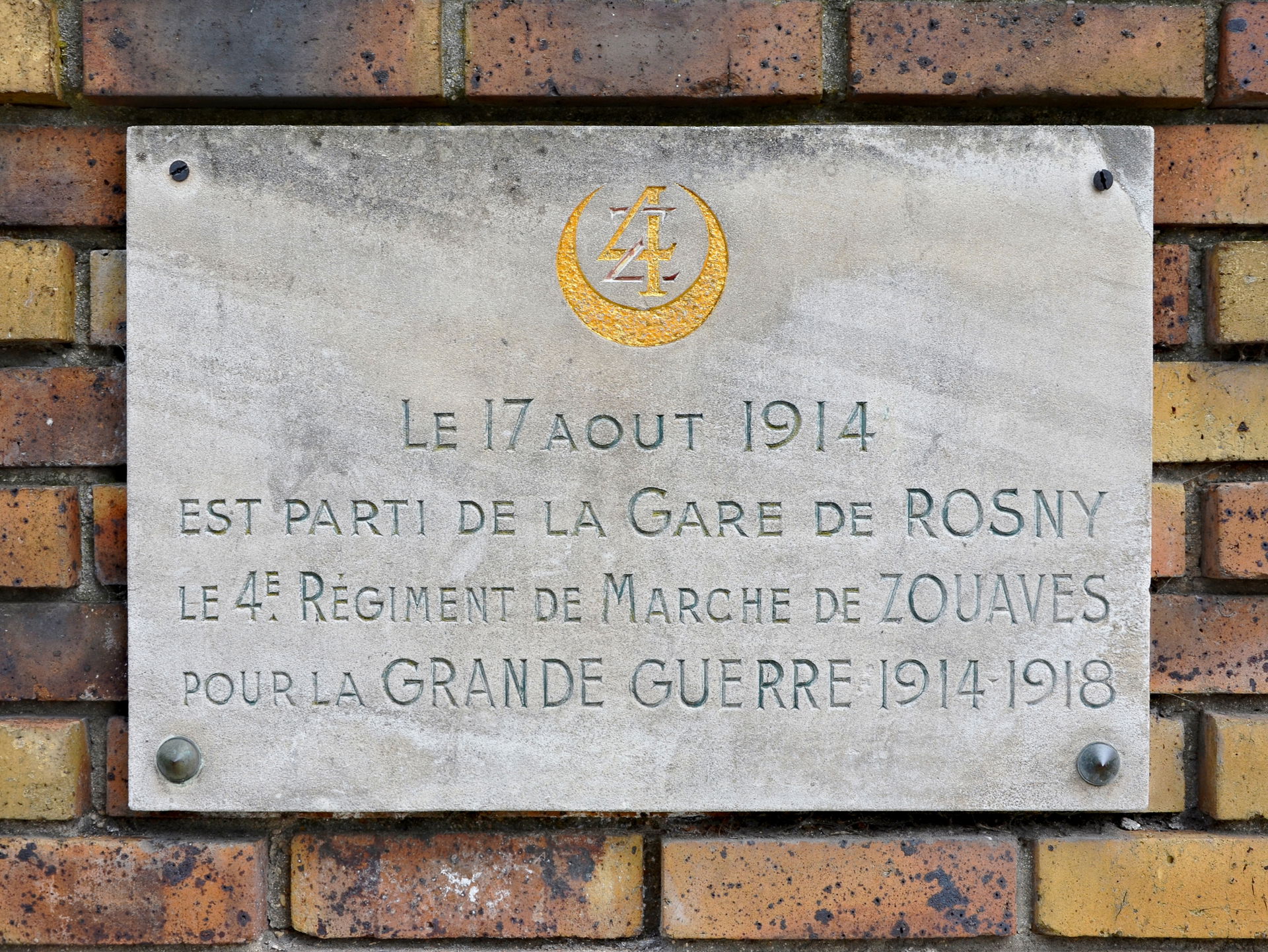 Plaque commemorating the departure of the 4th regiment of zouav…