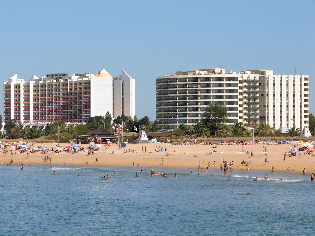 Praia de Vilamoura, Vilamoura, Algarve, Portugal.