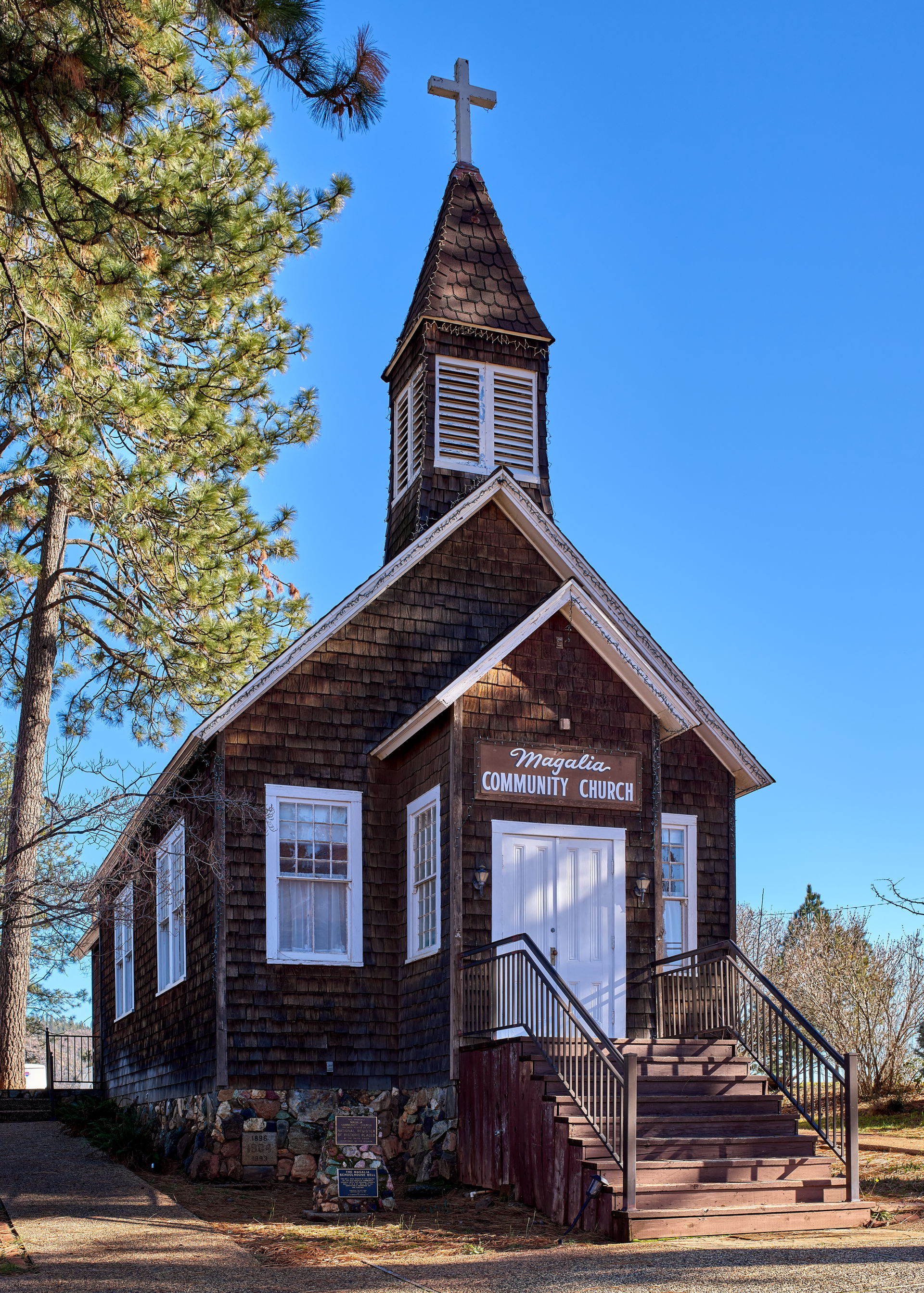 Historic wooden church in the small village of Magalia in the f…