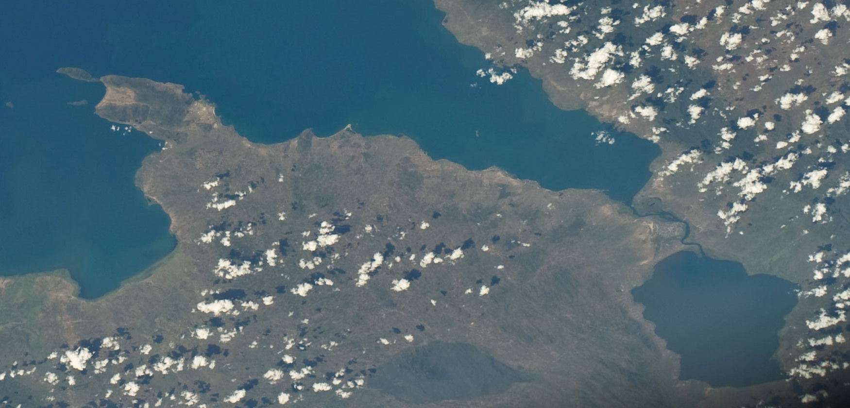 View of Malawi taken during ISS Expedition 23. Lake Malawi, Kas…