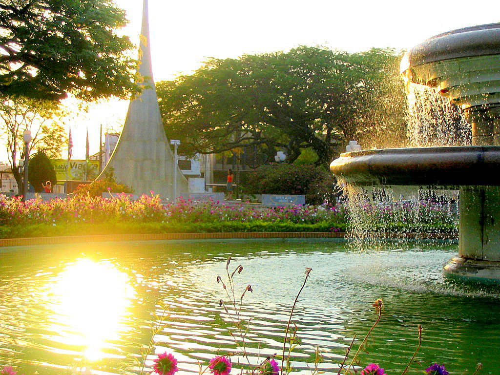Fountain in Barão de Araras Square with the 100º Anniversary Ci…