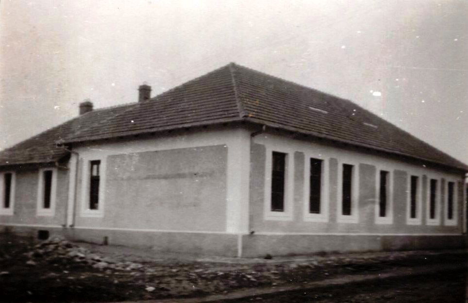 School in Demir Kapija, 1931
This media file is produced b…