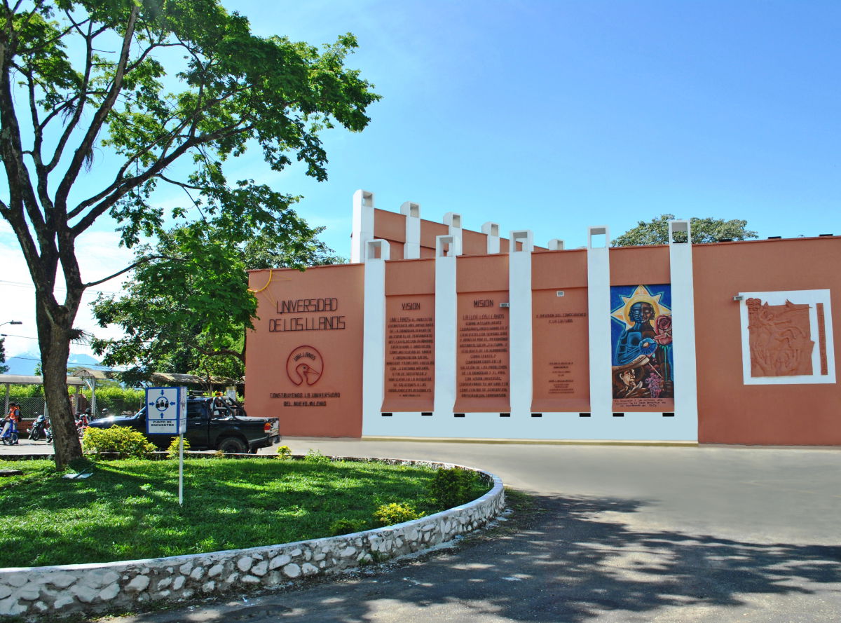Fachada de una de las partes del campus de la Universidad de lo…