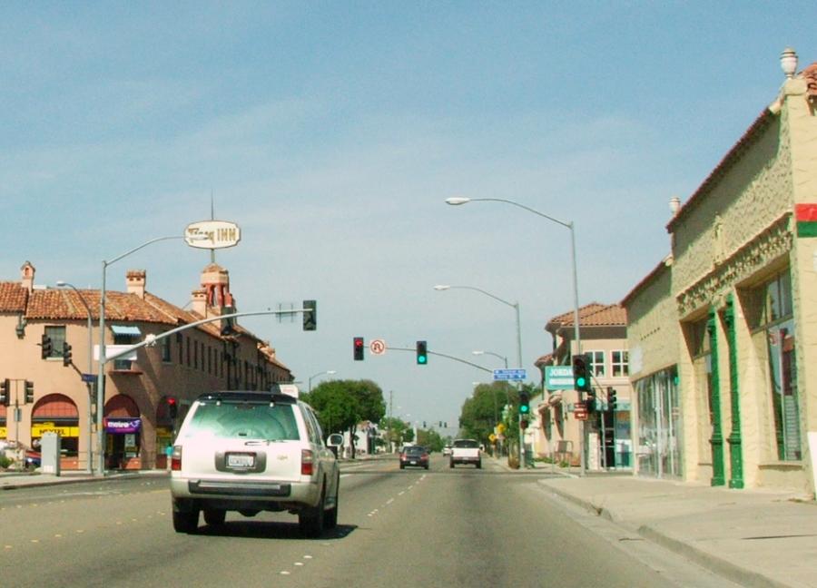The intersection of 11th Street, Central Avenue, and Holly Driv…