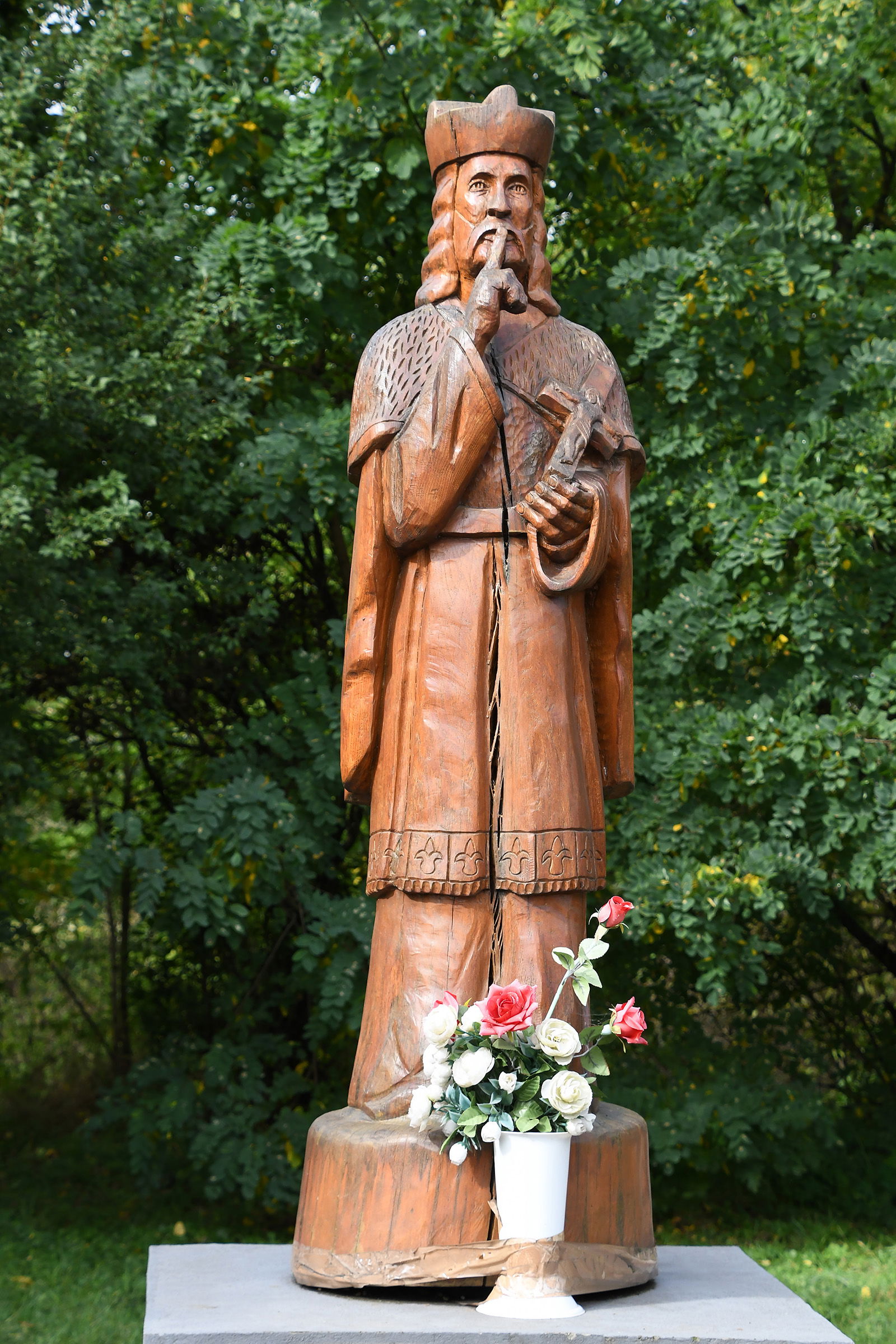 Statue of John of Nepomuk (Bátonyterenye-Maconka)