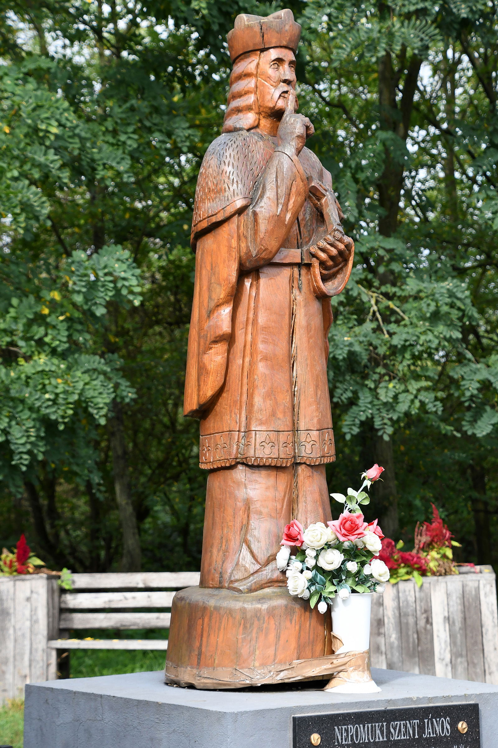 Statue of John of Nepomuk (Bátonyterenye-Maconka)