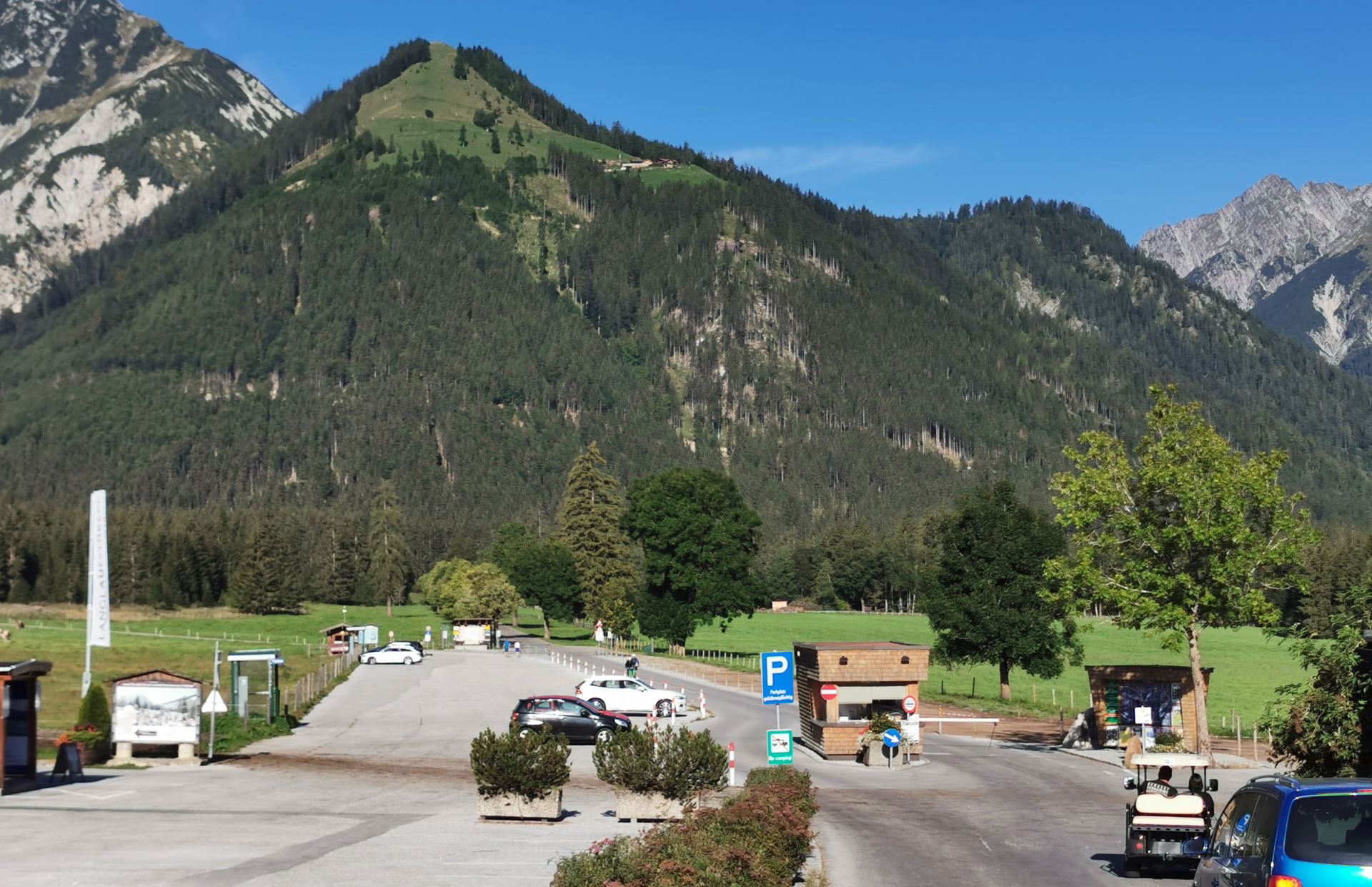 Mauthaus an der Straße zur Gramaialm