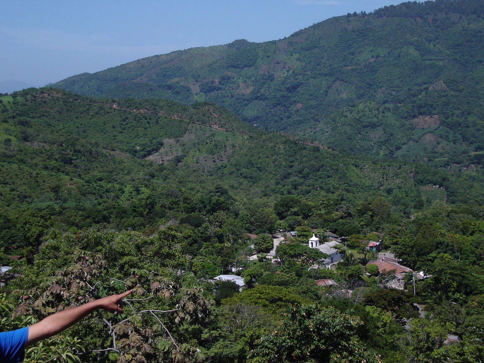 PUEBLO LAS VUELTAS, CHALATENANGO