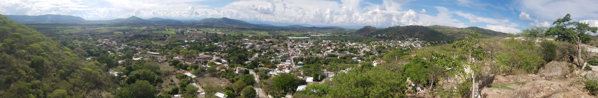 Vista de la ciudad Chinameca desde Piedra Encimada, lugar en el…