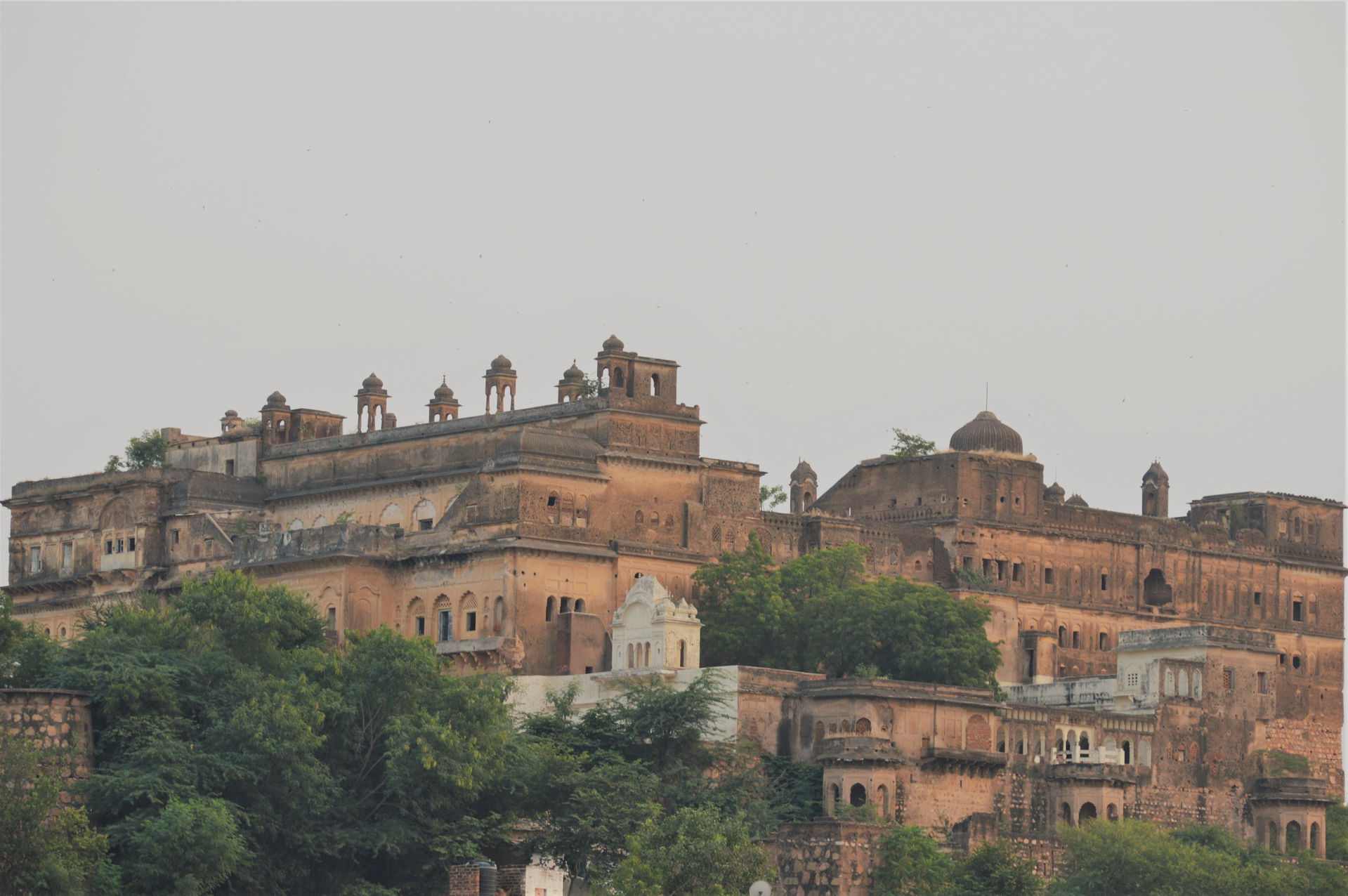 The Fort of Rajgarh oversees the Datia City