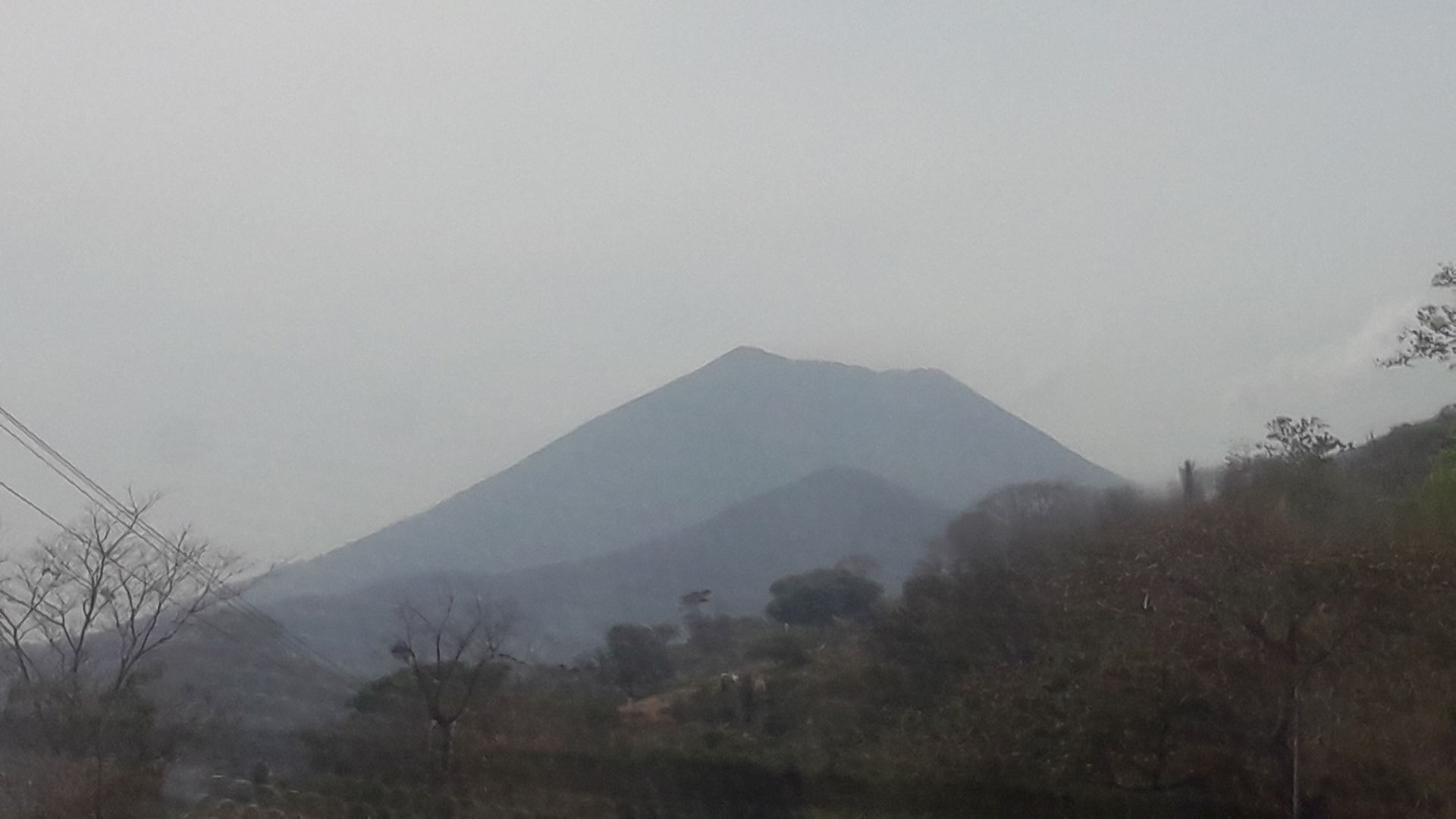 Otra vista del volcán de San Miguel