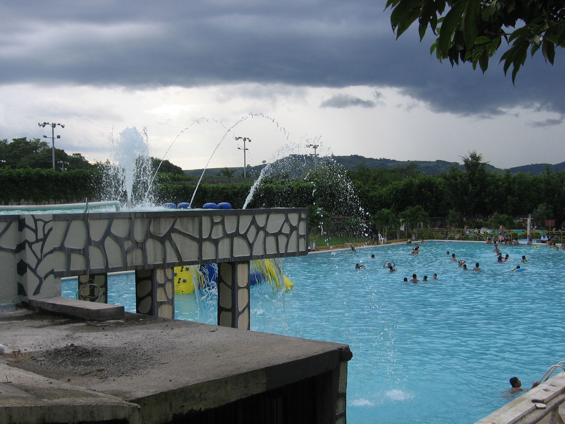 Polideportivo de Nejapa, San Salvador, El Salvador C.A (8/04/20…