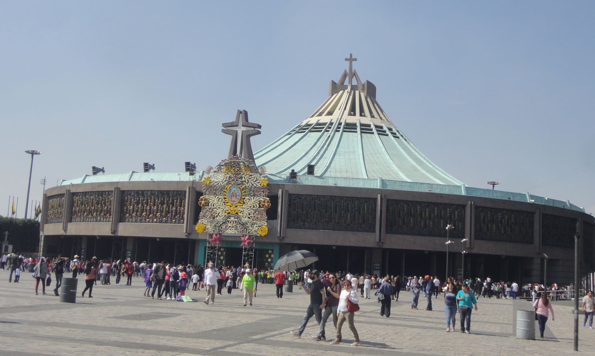 Nueva Basílica de Nuestra Señora de Guadalupe, Ciudad de México…