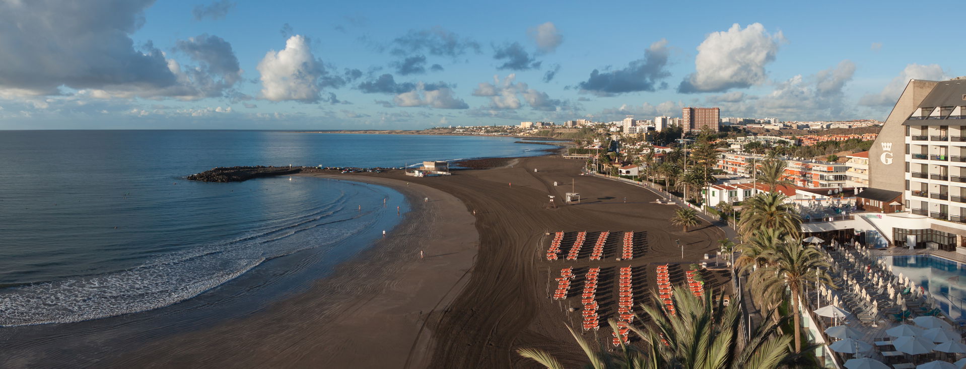 Early morning at the beach of San Agustín, Gran Canaria, Canary…