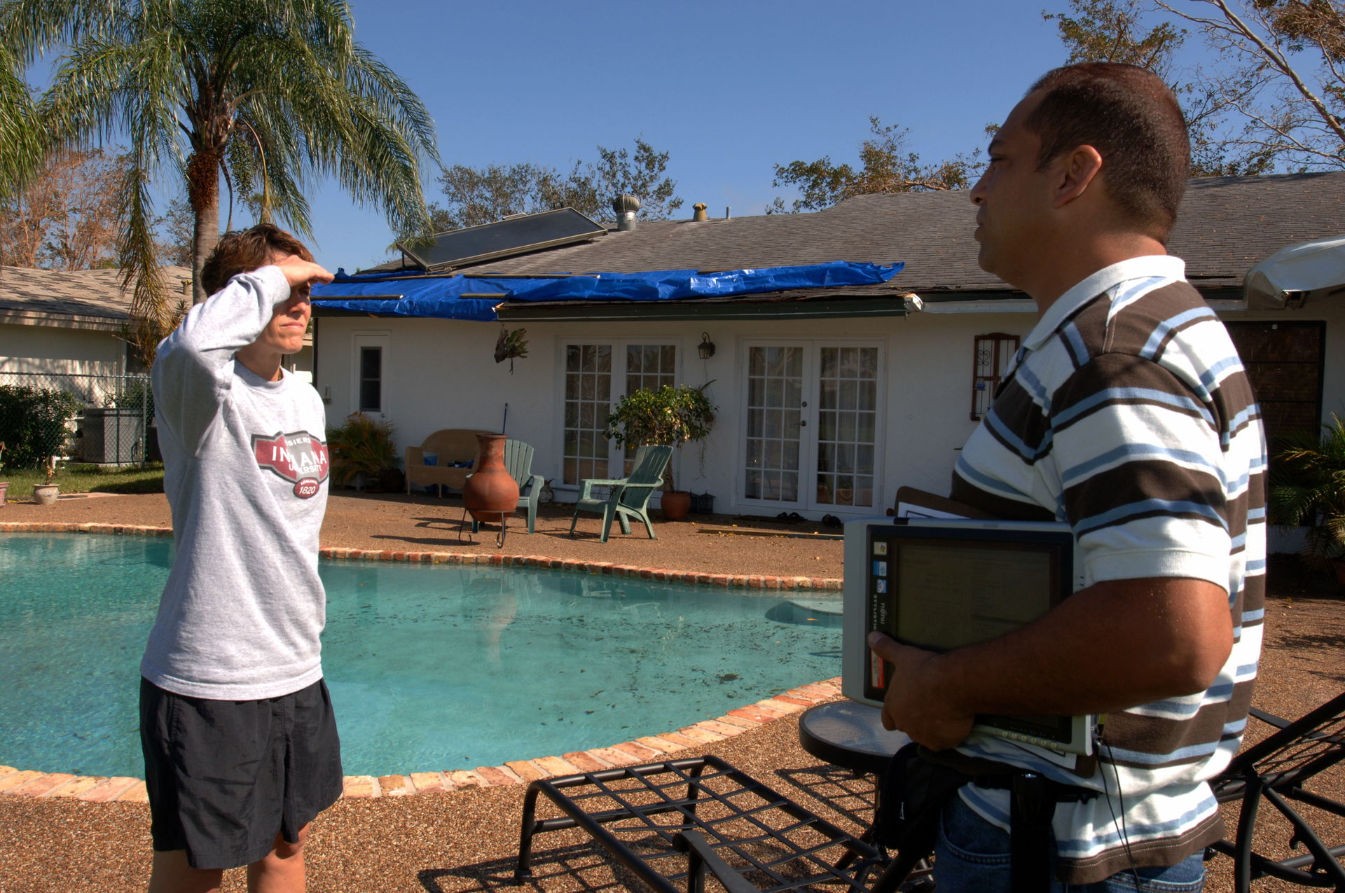 Cooper City, FL, November 2, 2005 -- FEMA Housing Inspector, Sa…