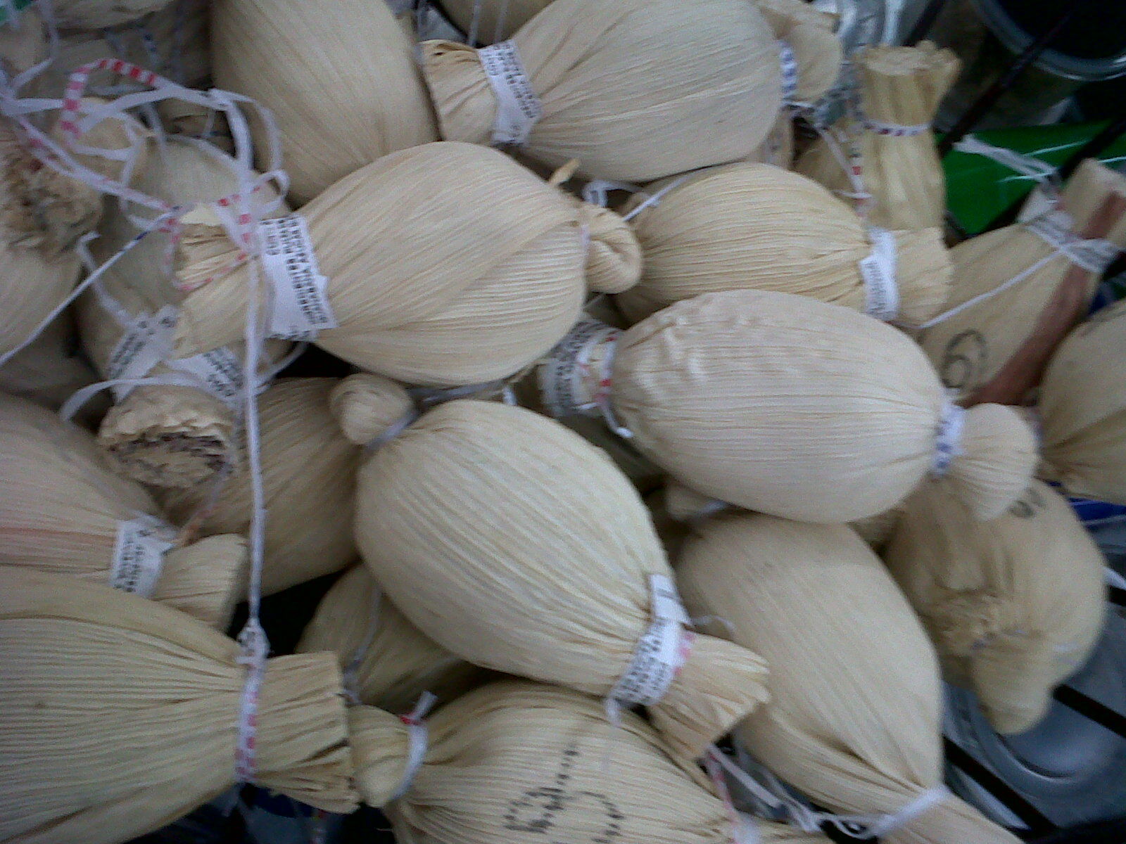 Dulces de camote con piña embueltos en joloche. Dulces típicos …