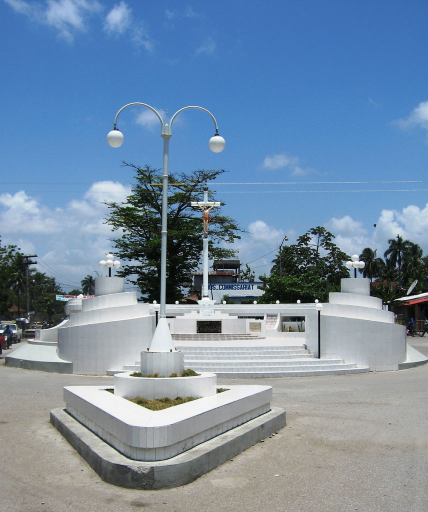 Les Cayes view 3