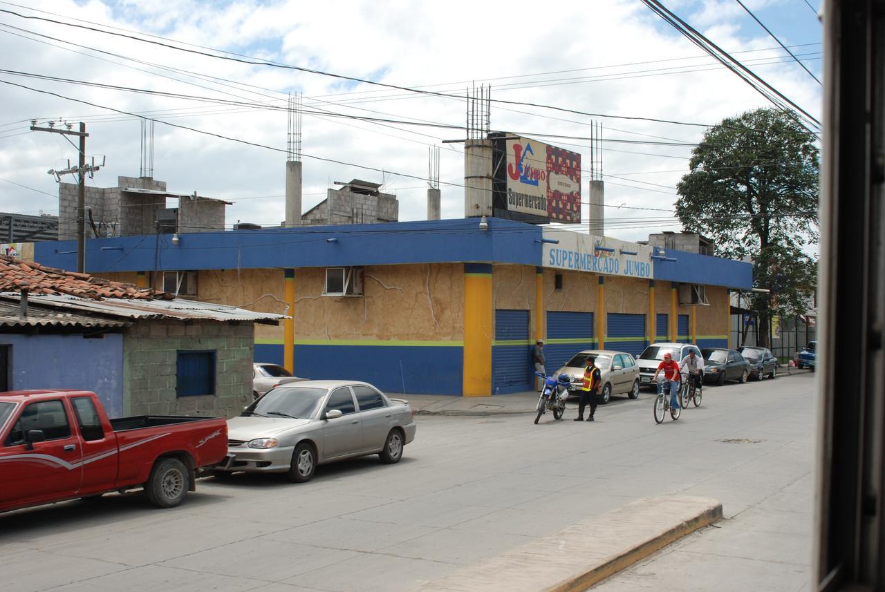 The grocery store we shop at in Comayagua