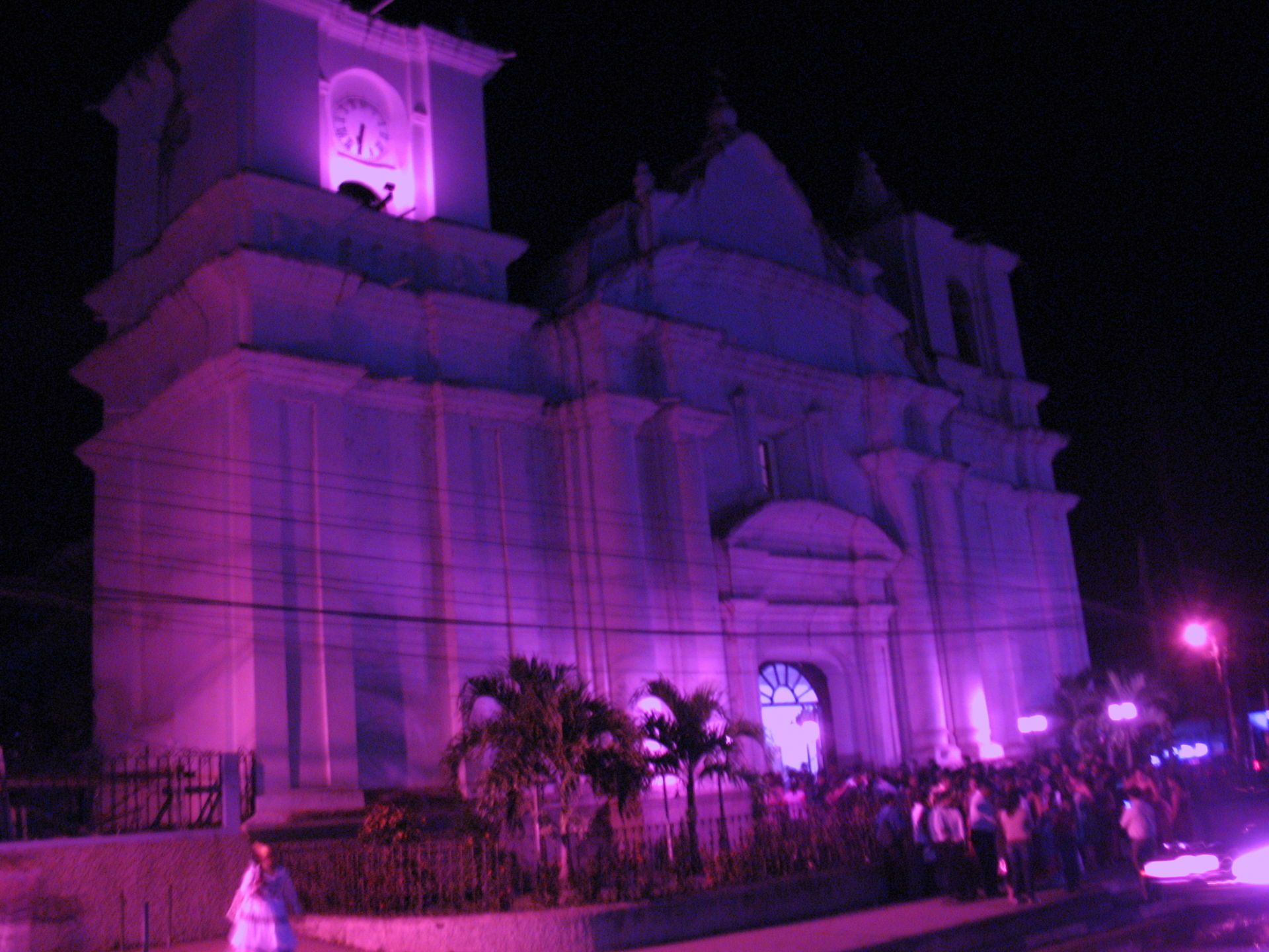 Iglesia Catolica Principal de Juticalpa Frente al Parque Centra…