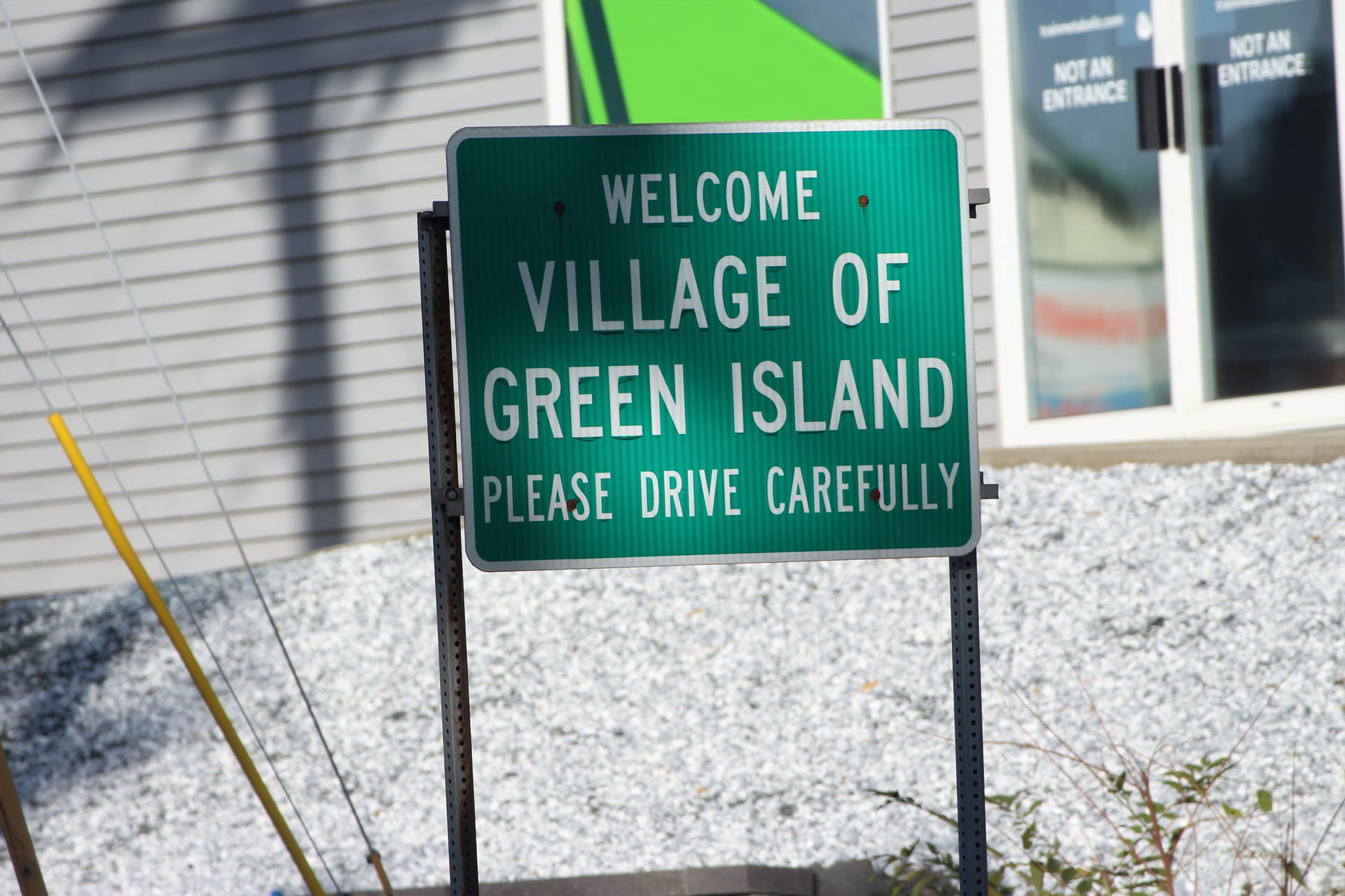 A sign for the village of Green Island, New York, on Lower Huds…