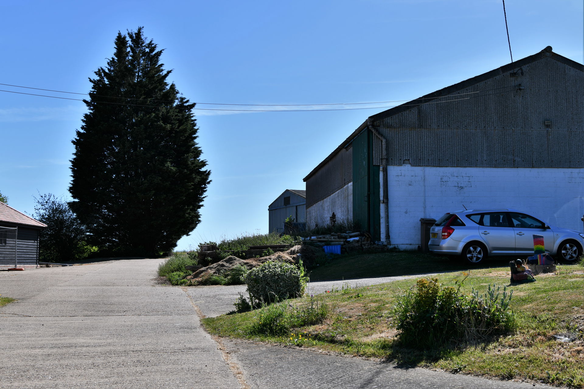 Linstead Parva: Hill Farm