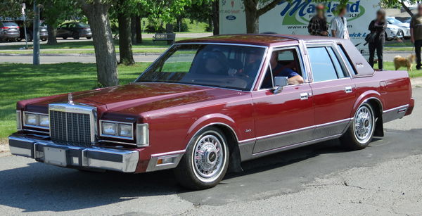 Maroon Town