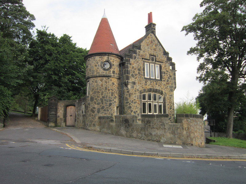 A building in Sandygate