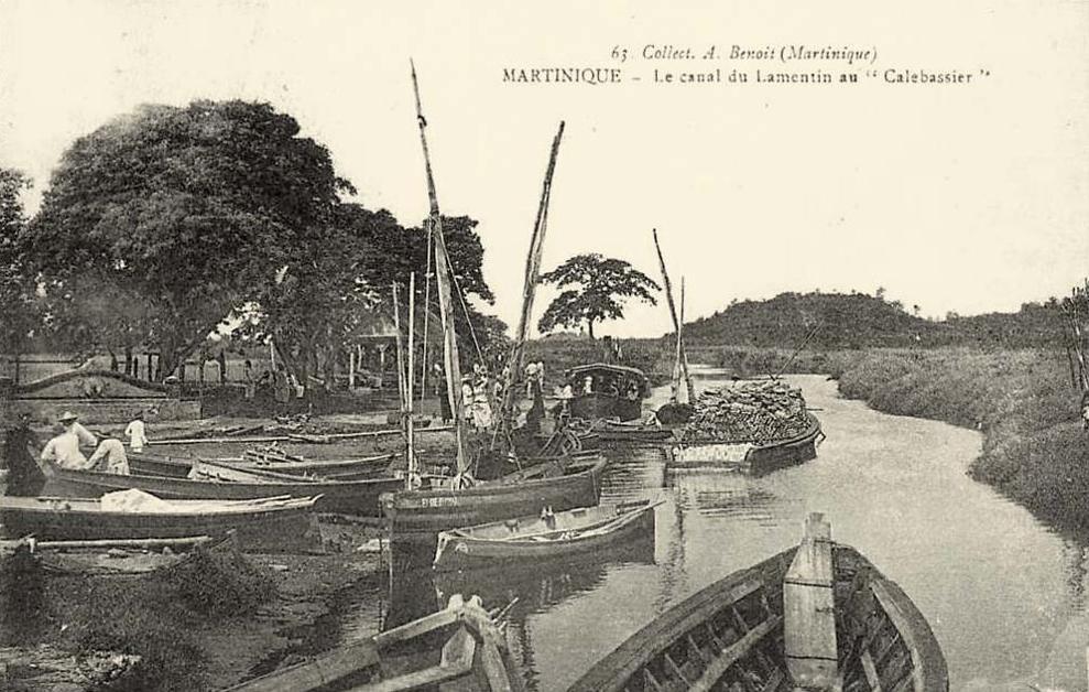 Le Lamentin.Le canal du Lamentin au Calebassier
