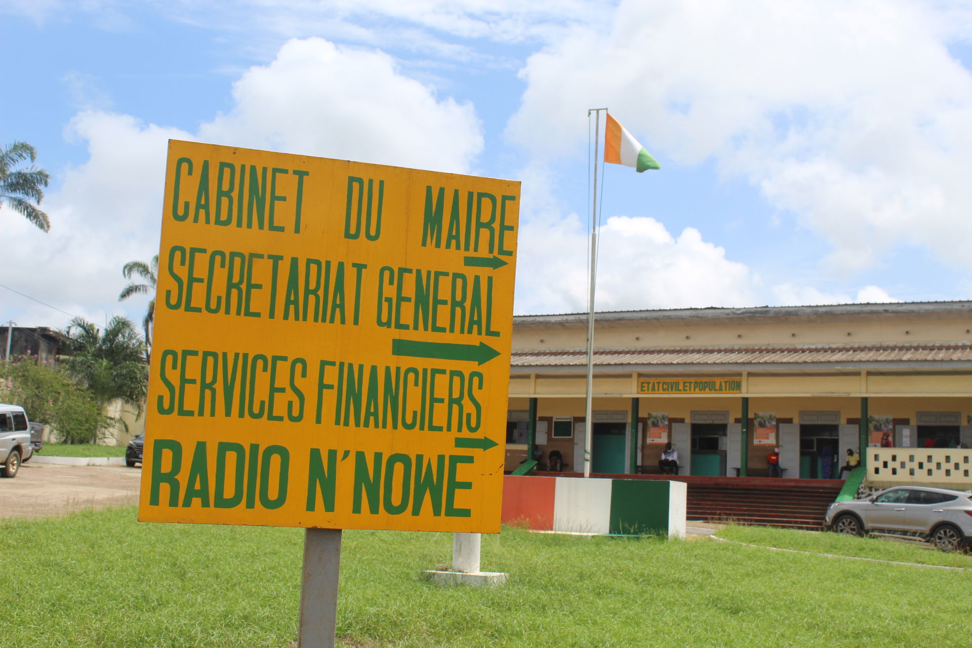Une vue intérieure de la Mairie de Bonoua