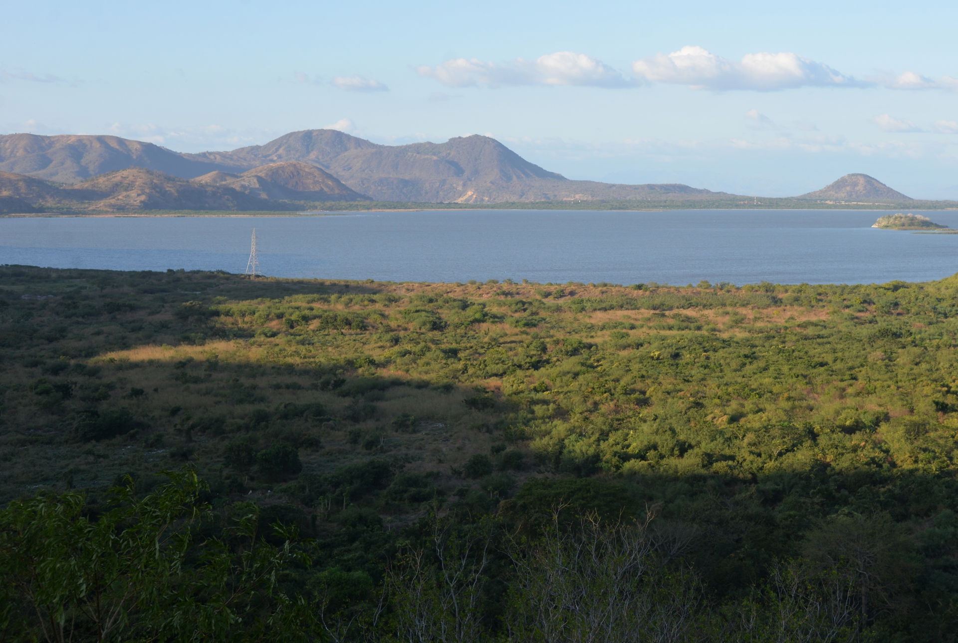 Vista de la Cuesta del Plomo hasta la Península de Chiltepe, el…