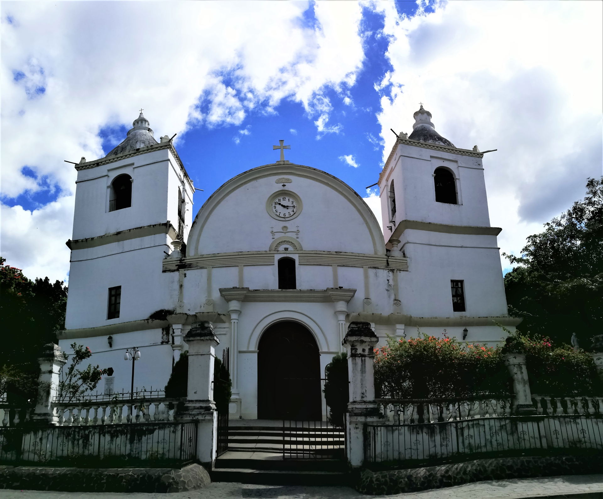 Iglesia de Nuestra Señora de la Asunción en Ocotal, Nicaragua.