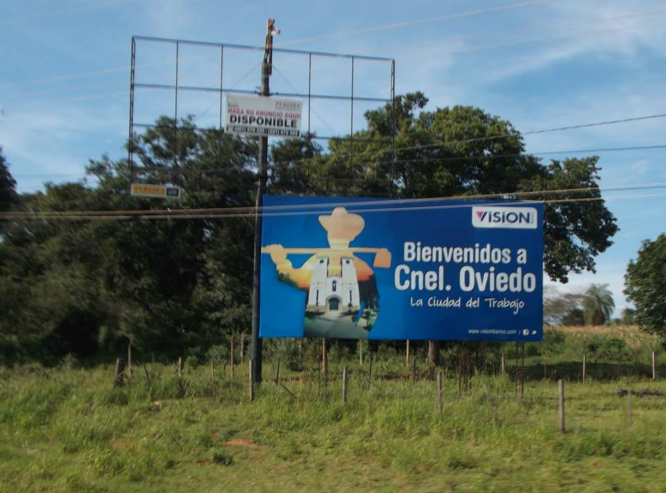 Acceso a Coronel Oviedo por la ruta PY02.
